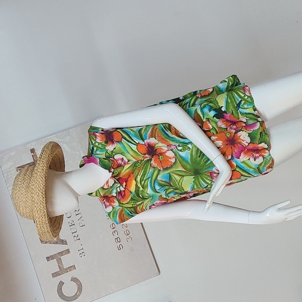 California Krush Floral Tropical Sleeveless Button Down